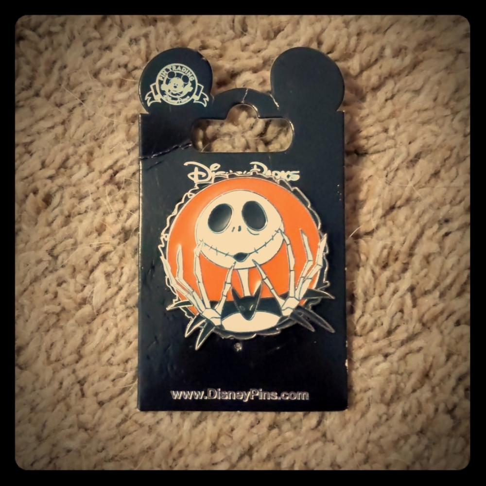 Disney's Official Trading Pin... Nightmare ...